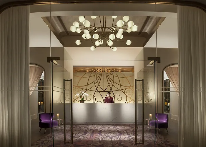 The Parisian Macao
