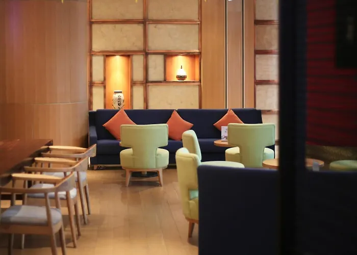Crowne Plaza Zhuhai City Center By Ihg